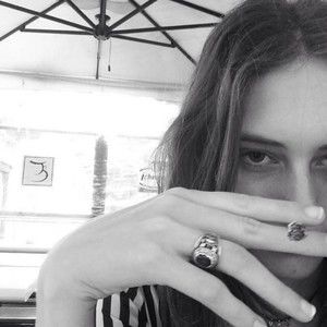 Meet your Posher, Charlotte